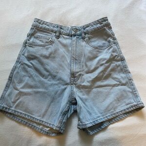 Zara Light Wash Jean Shorts